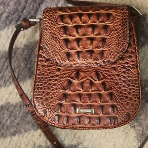 Everlee barhmin crossbody